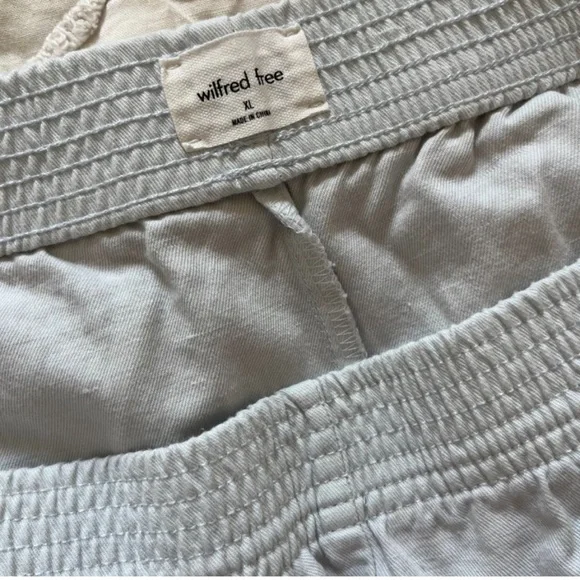 Aritzia Wilfred Light Blue Cotton Linen Shorts - Picture 4 of 4